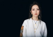 于是吉他谱,邓紫棋歌曲,E调指弹简谱,新手弹唱和弦谱